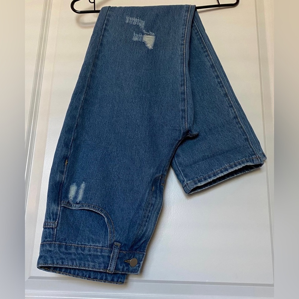 Jeans - Picture 11 of 12